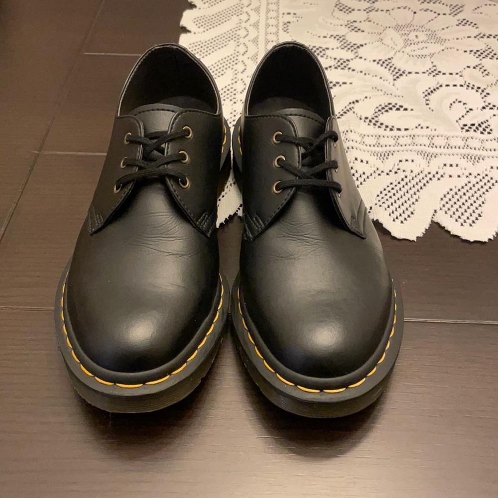 Dr. Marten Vegan Oxford